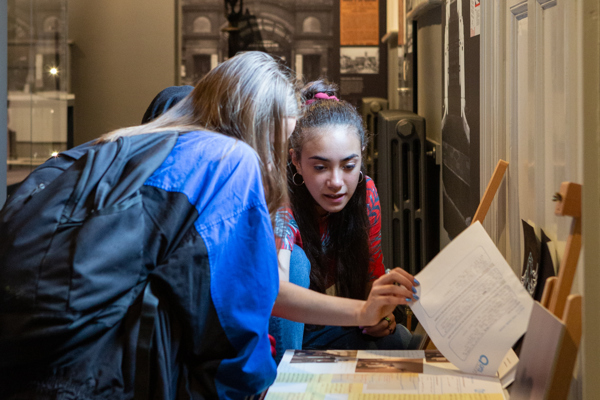 Jaynelloyd Gunnersburyparkmuseum Youngpeople Artaward 7816